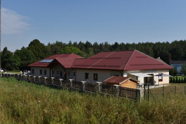 Domov Sluneční dvůr otevřel nové prostory v Sosnové na Českolipsku. Ubytuje tam dvanáct žen