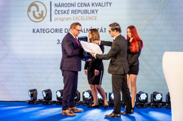 Krajský úřad Libereckého kraje získal letos v Národní ceně kvality České republiky třetí místo
