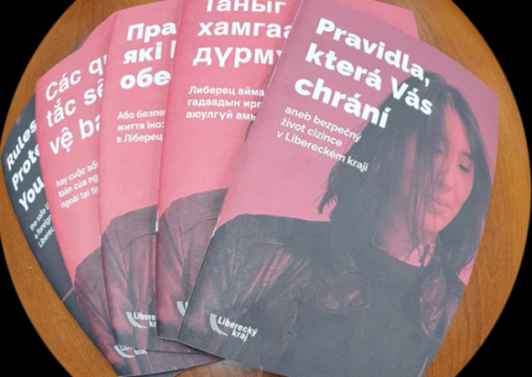 V Libereckém kraji pomůže cizincům informační brožura. Vychází v pěti cizích jazycích