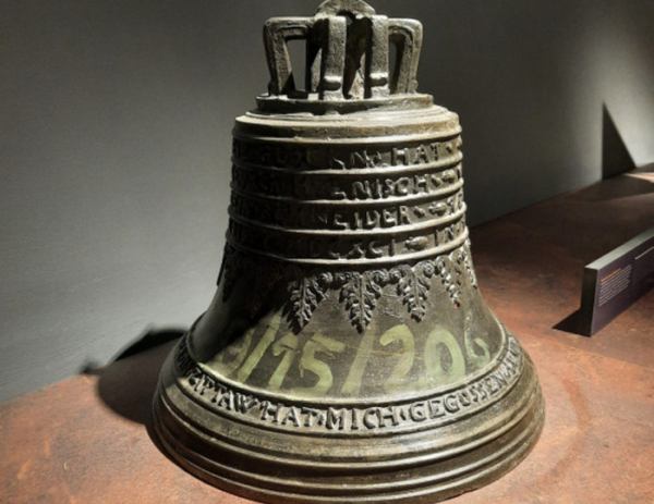 Severočeské muzeum vystavuje znovuobjevený nejstarší zvon Liberce