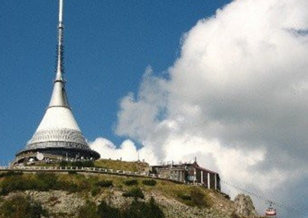 Liberecký kraj podpoří obnovu lanovky na Ještěd