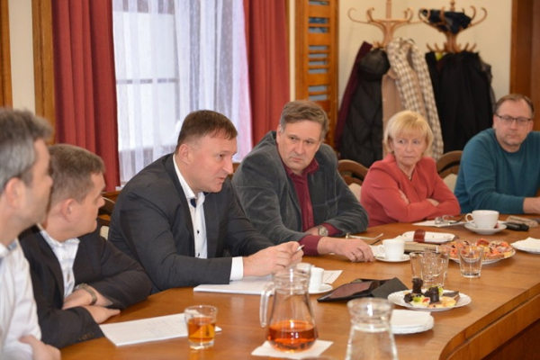 Radní LK se svými jabloneckými kolegy diskutovali nejen o spolupráci